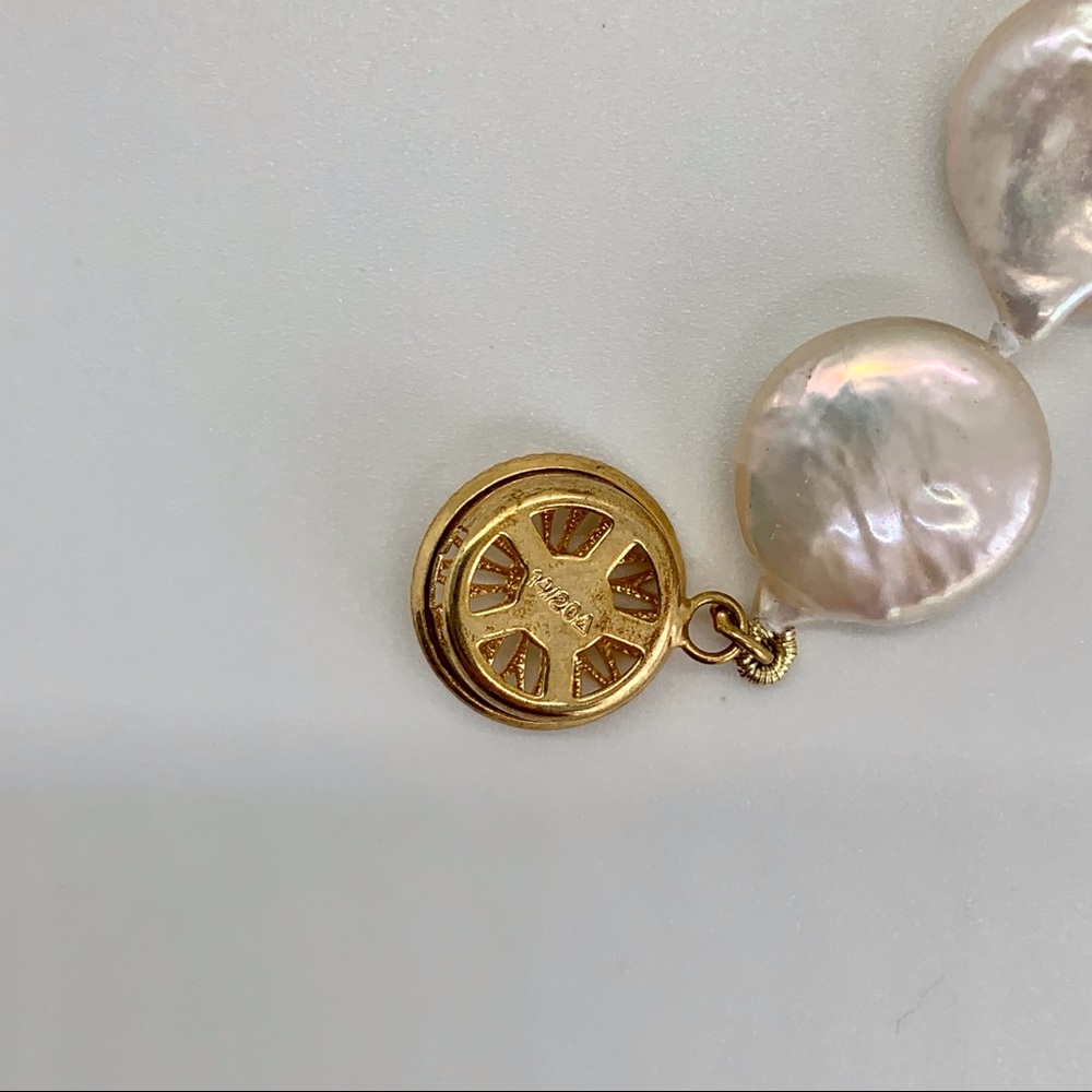 Genuine Fresh Water Pearl Necklace. - Picture 2 of 5